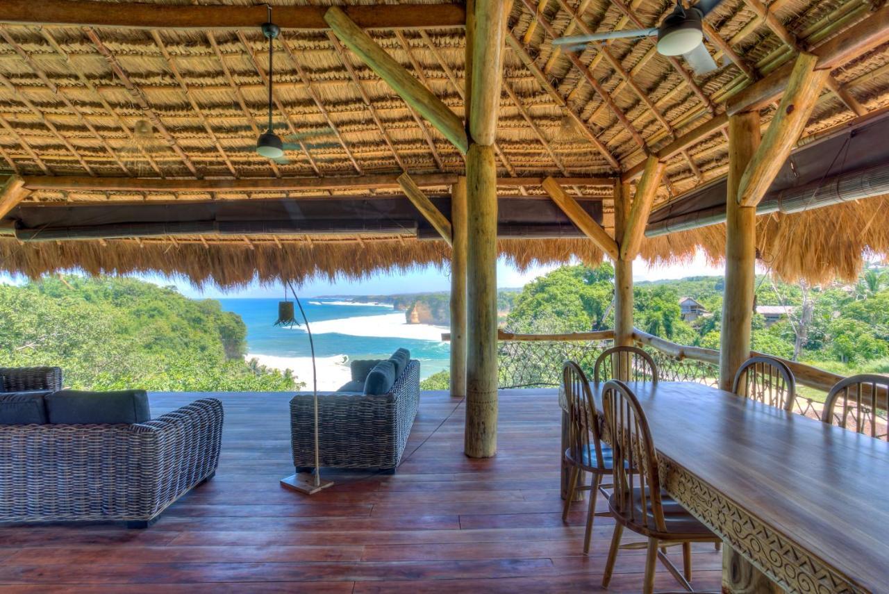 Ngalung Kalla Retreat Waikabubak Exterior photo